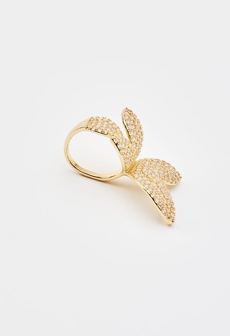 Butterfly-shaped ring with rhinestones
