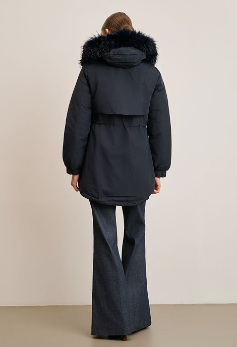 Short jacket with hood and faux fur