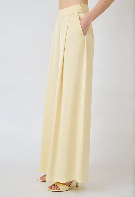 High-waisted wide-leg trousers
