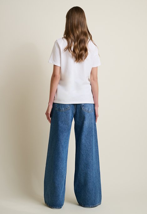 Wide leg jeans