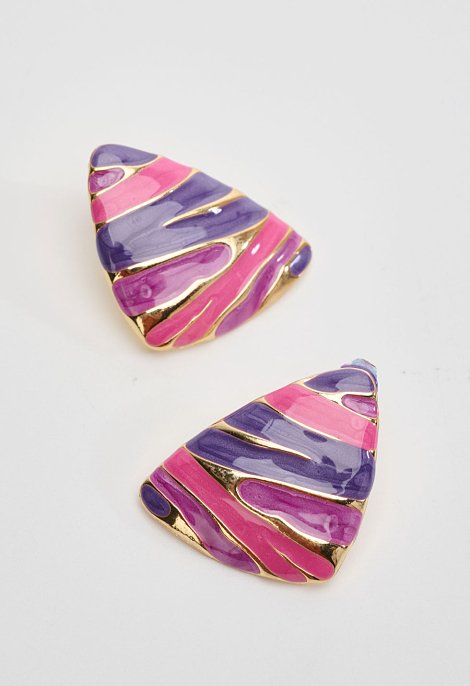 Earrings with a marbled effect in purple and pink