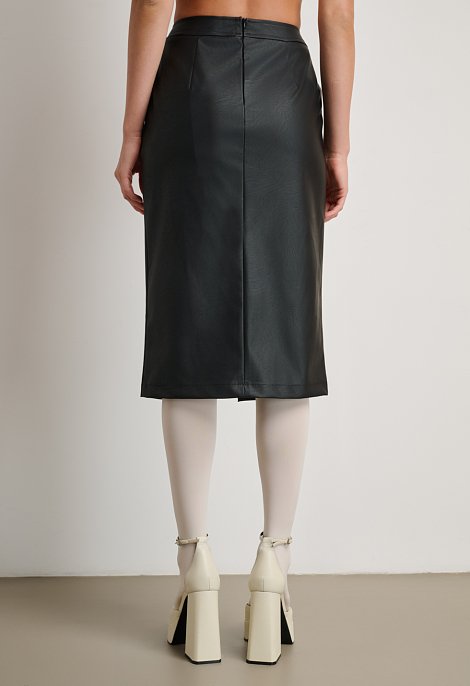 Midi skirt with slit