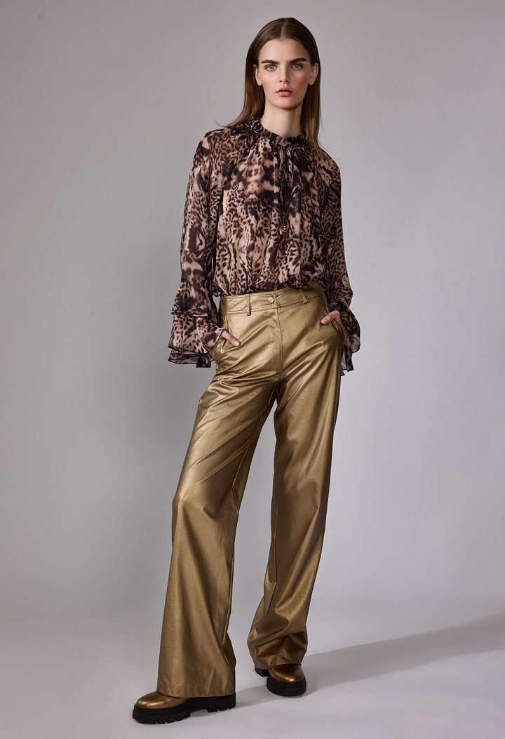 Metallic pants
