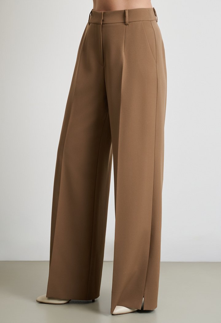 Pleated fabric trousers