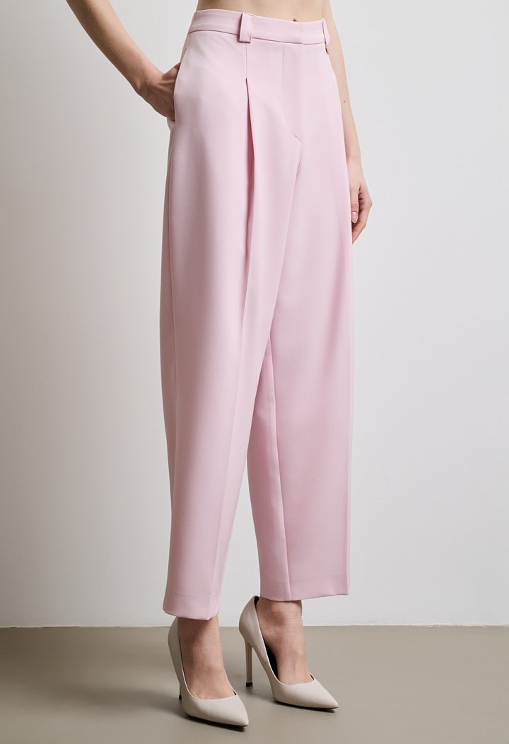 High-waisted fabric trousers with pleats
