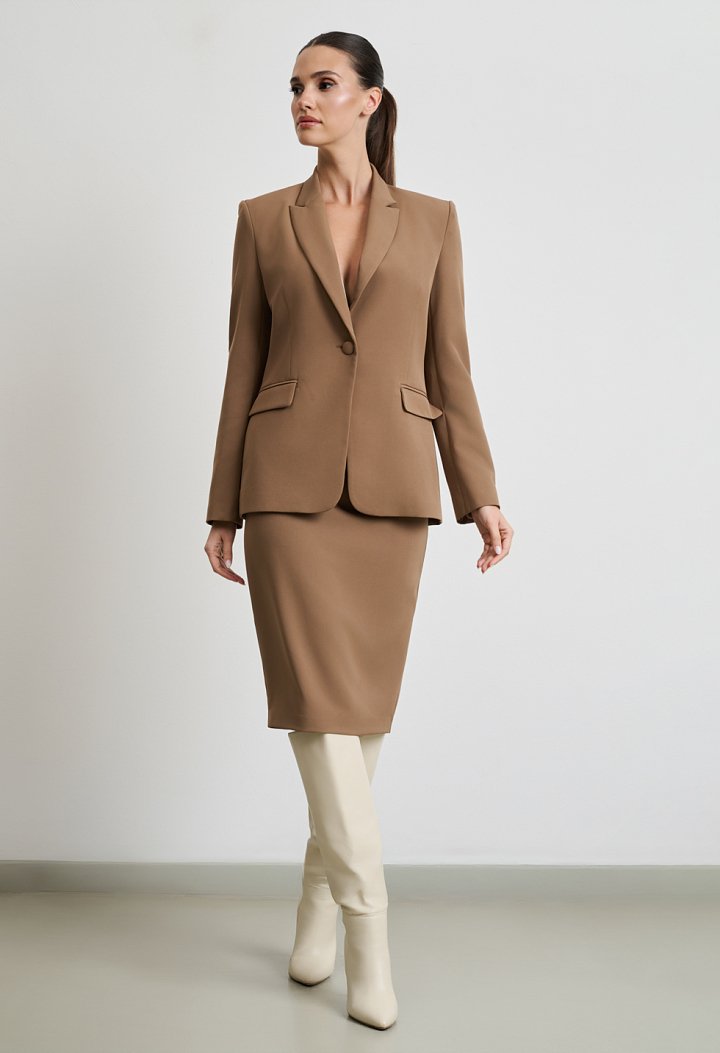 Straight-cut blazer
