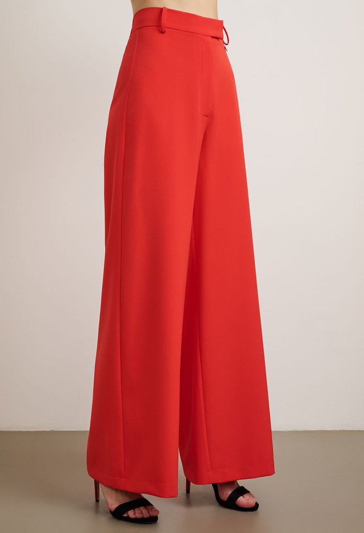 Vest set with belt and high-waisted trousers