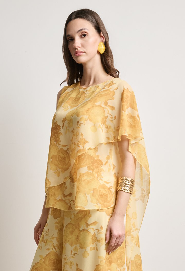 Floral σετ με ασύμμετρο top και παντελόνα