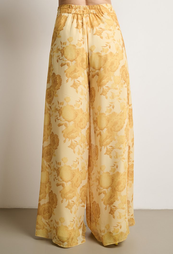 Floral σετ με ασύμμετρο top και παντελόνα