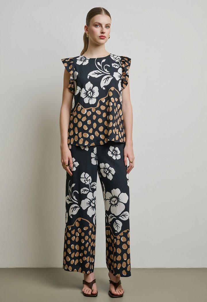 Floral print top and pants set
