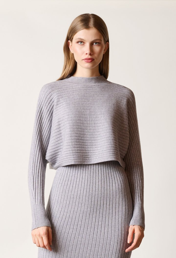 Knitted dress with detachable top