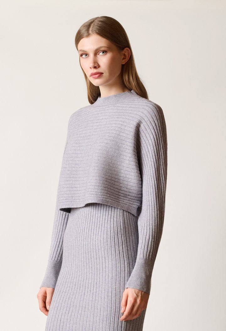 Knitted dress with detachable top