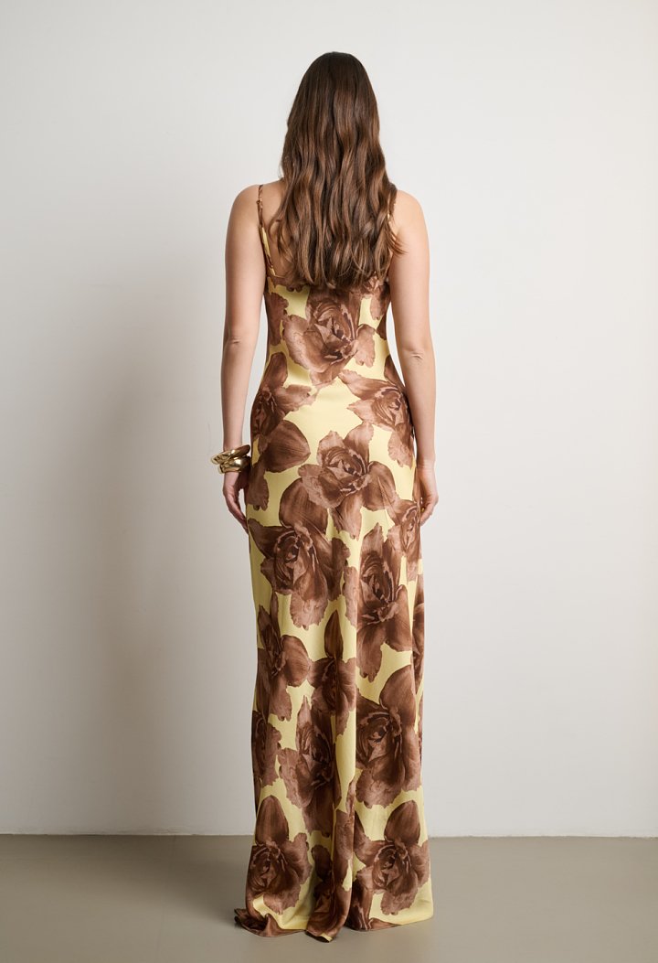 Maxi dress with floral print and straps