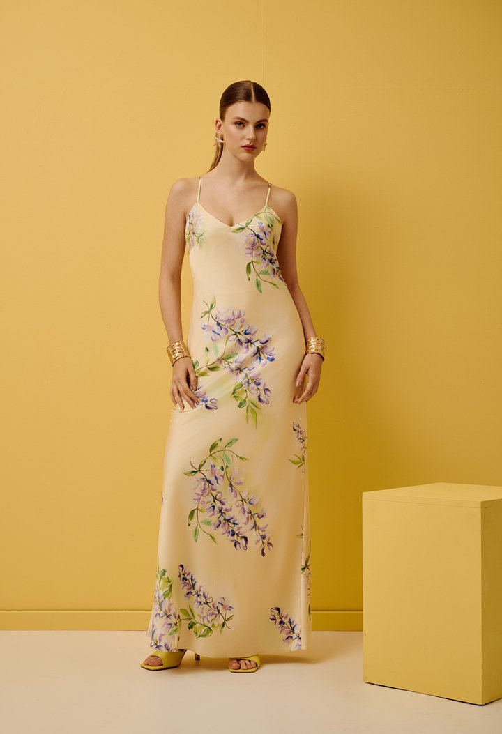Floral maxi dress with an open back