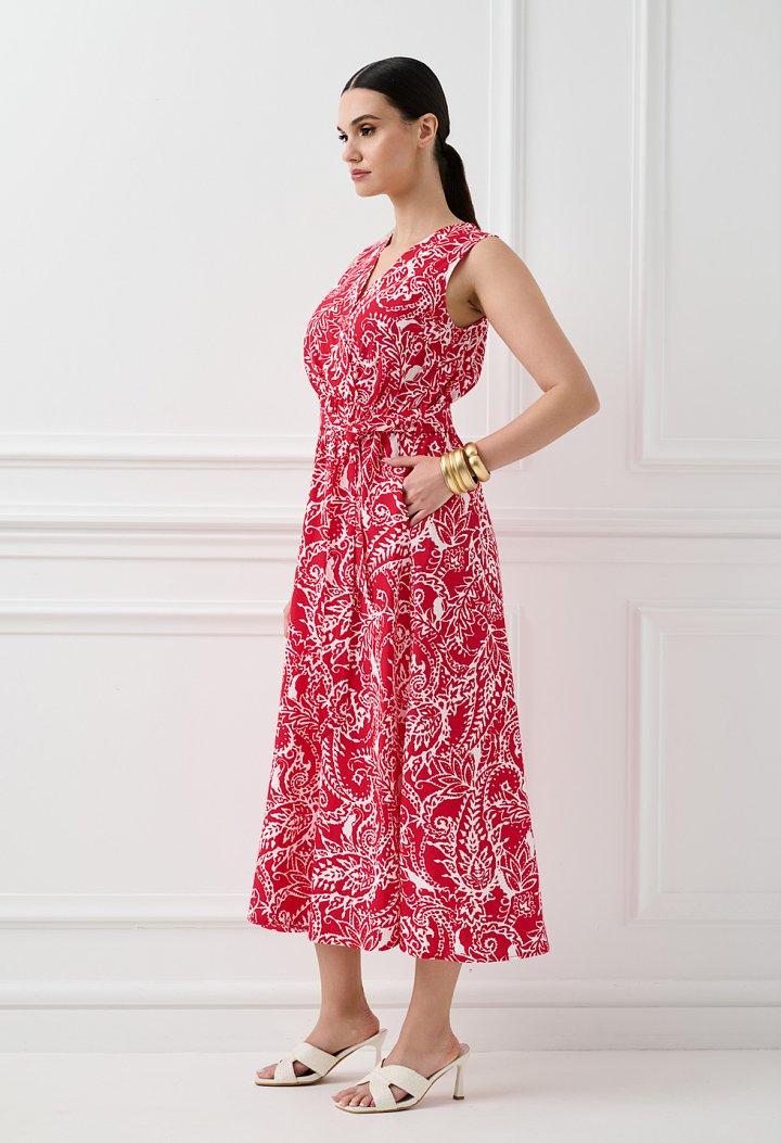 Printed midi dress with a belt