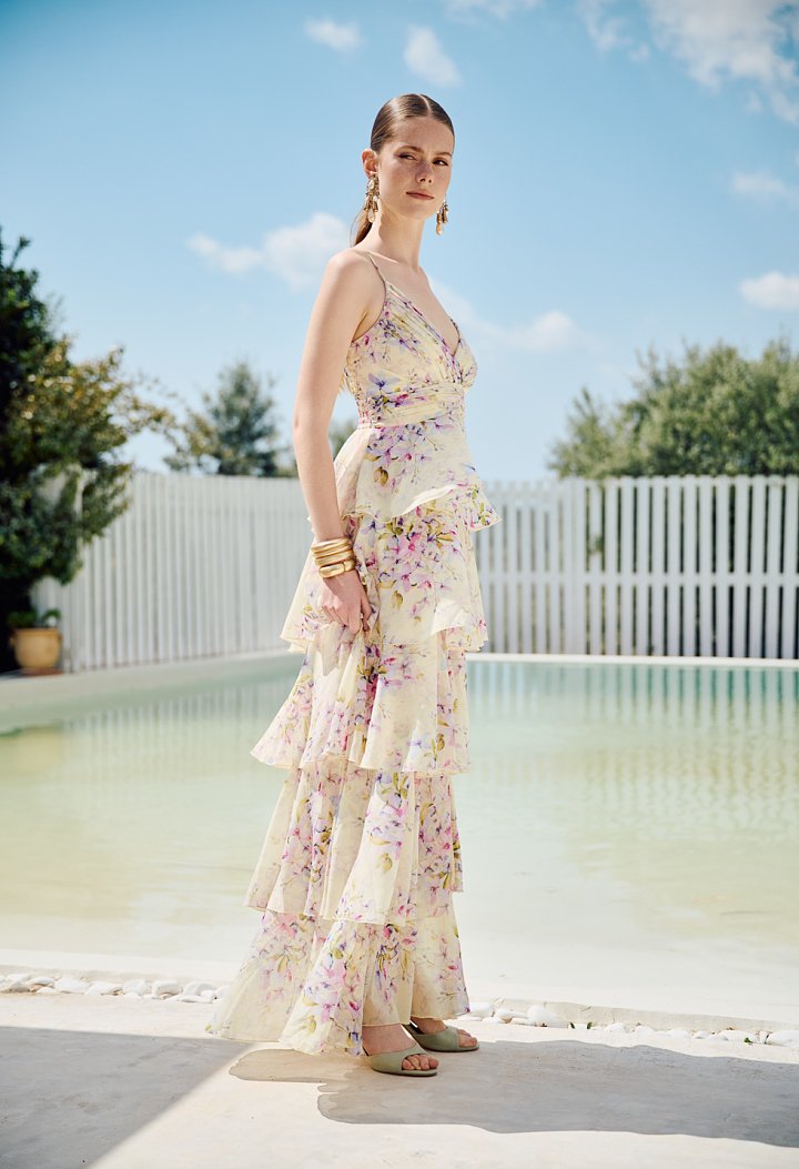 Floral maxi dress with straps and ruffles