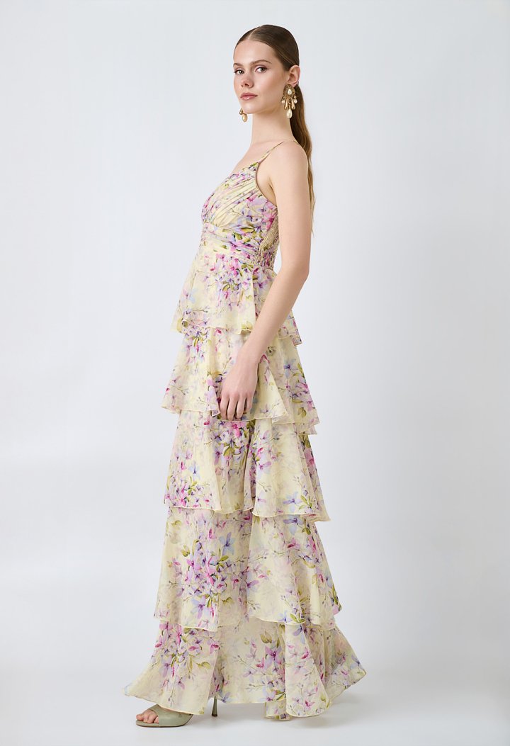 Floral maxi dress with straps and ruffles