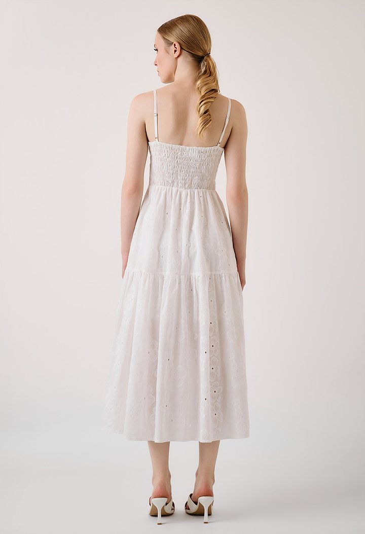 Midi φόρεμα broderie με τιράντες