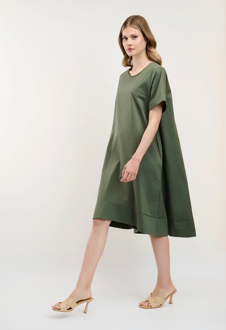 Oversized midi φόρεμα με τσέπες χακί
