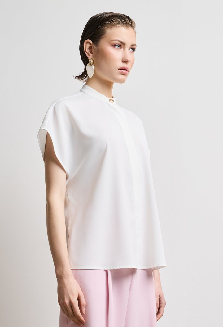 Mao-collar shirt