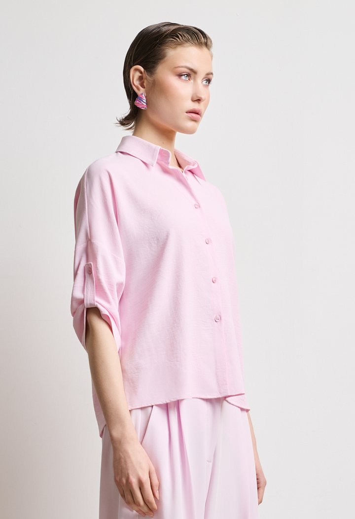 Pink oversized short-sleeve shirt