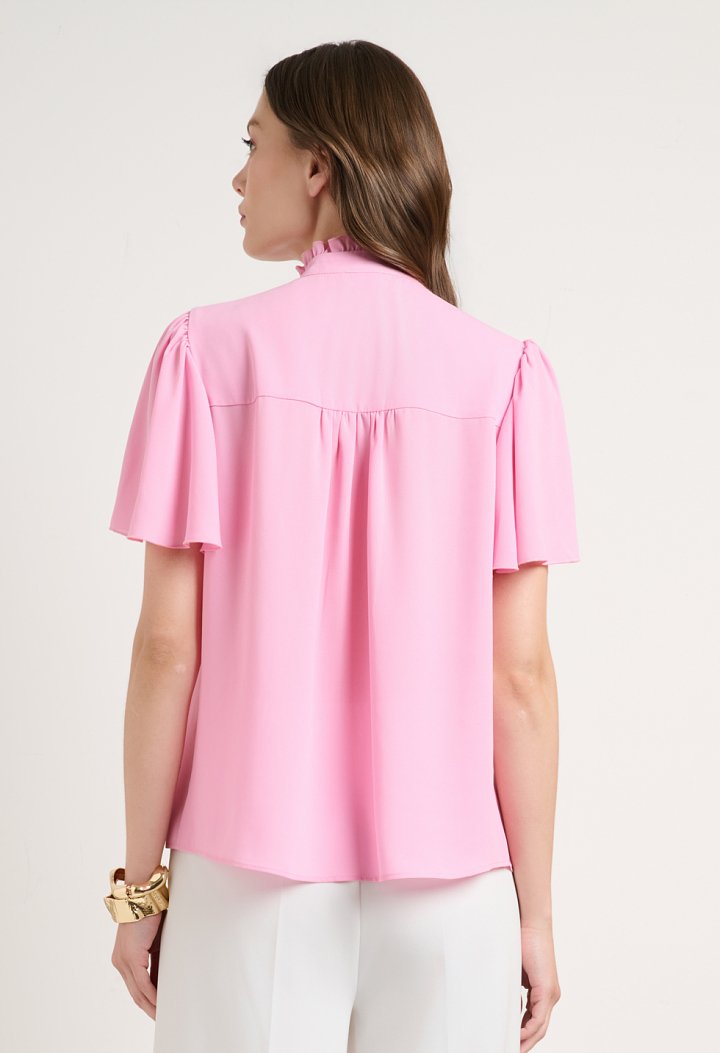 Blouse with ruffle detail and short sleeves