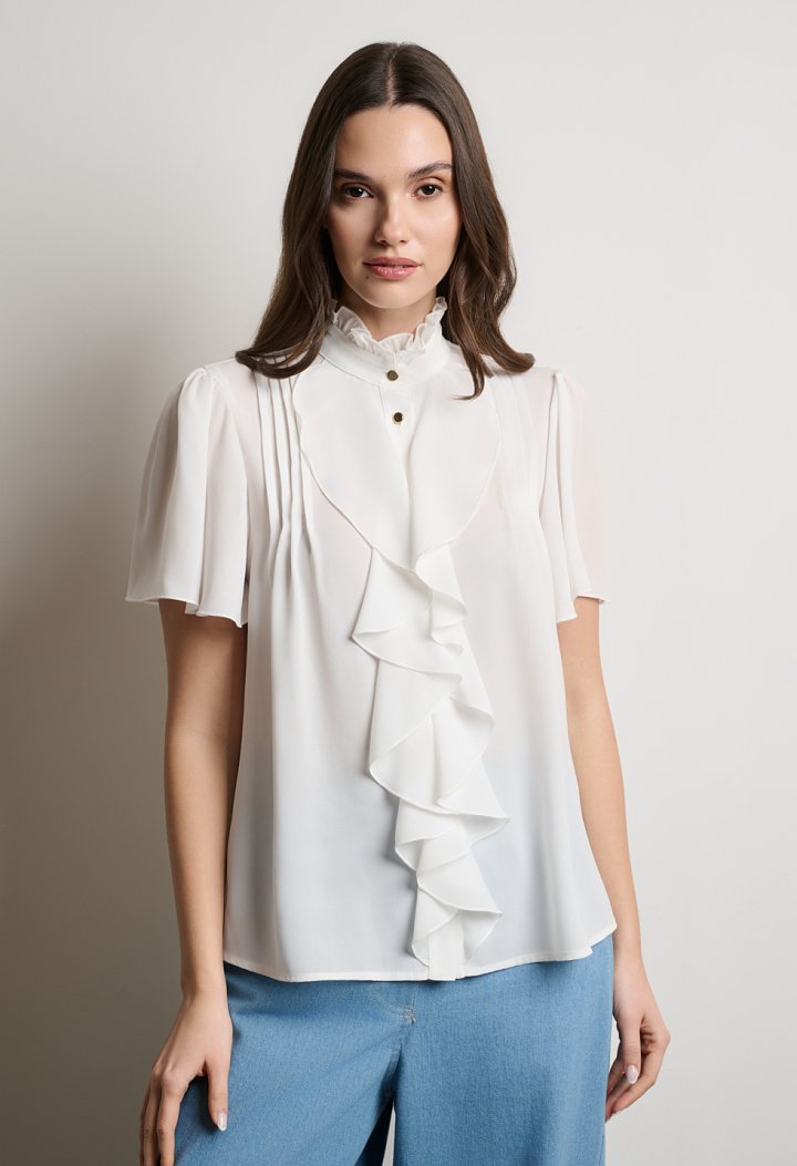 Blouse with ruffle detail and short sleeves