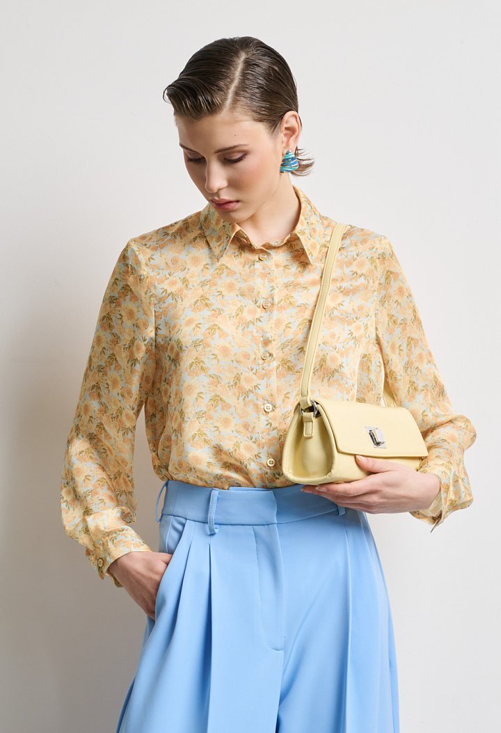 Floral long-sleeve shirt with collar