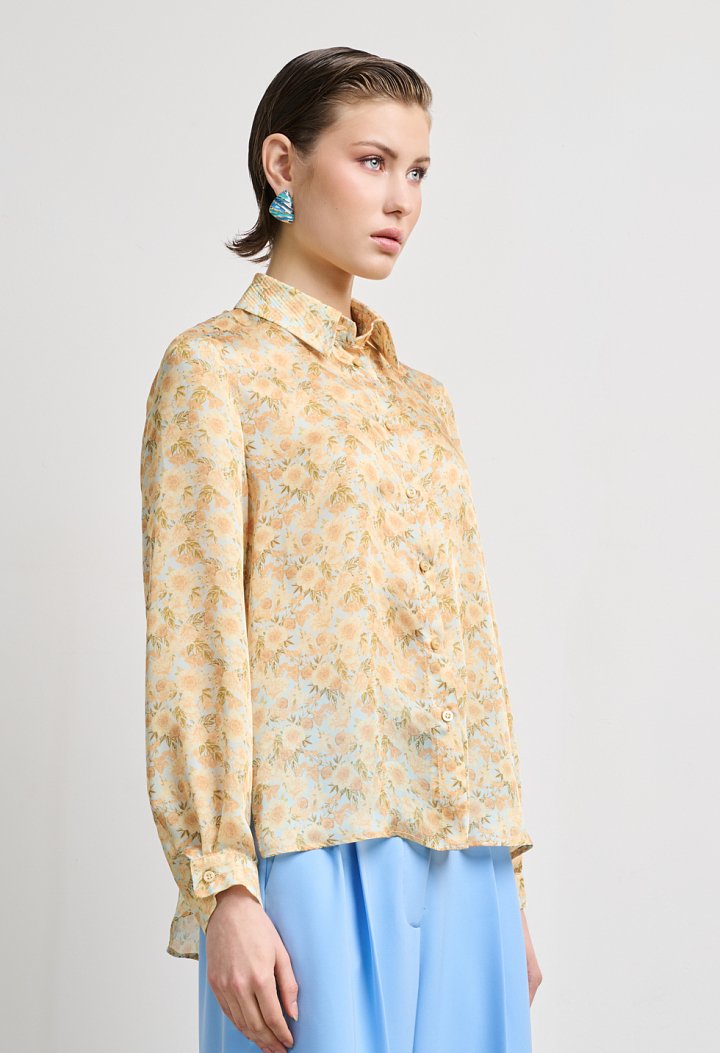 Floral long-sleeve shirt with collar