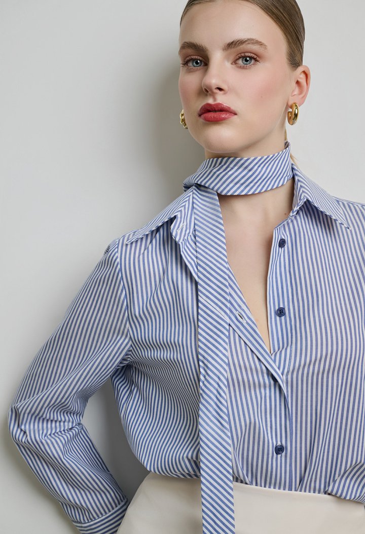 Striped shirt with detachable tie