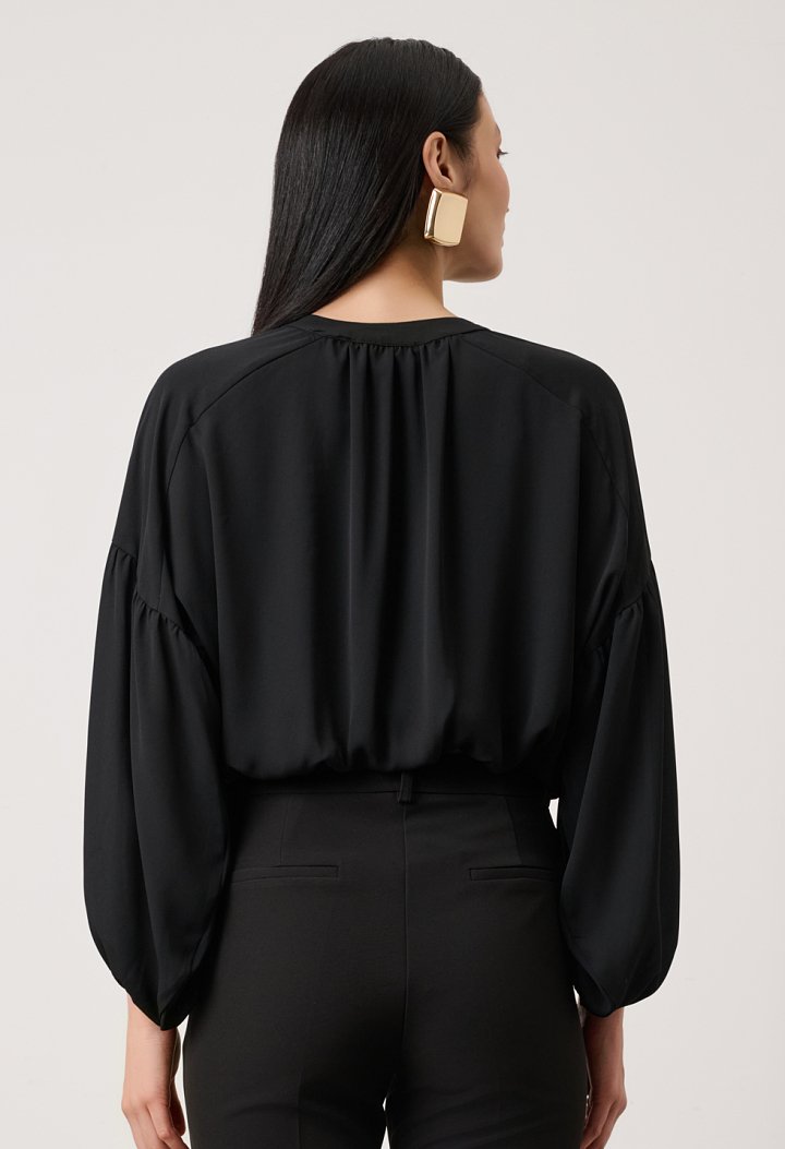 Halter neck top