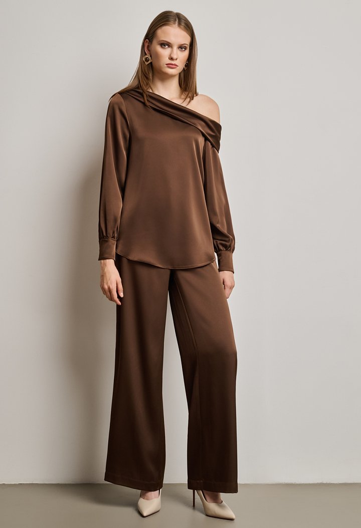 One-shoulder satin blouse