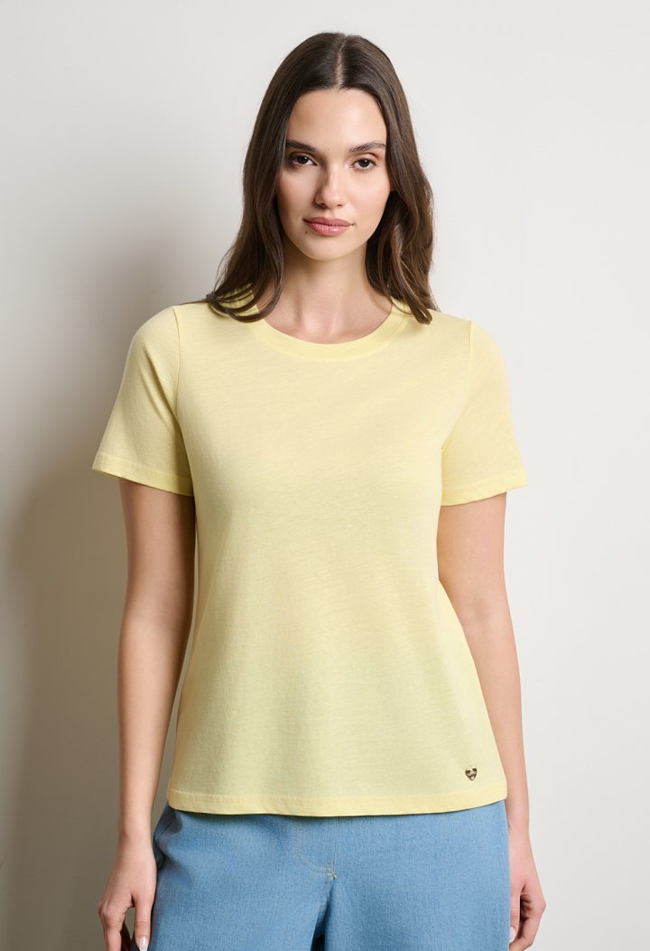 Short-sleeve T-shirt with round neckline