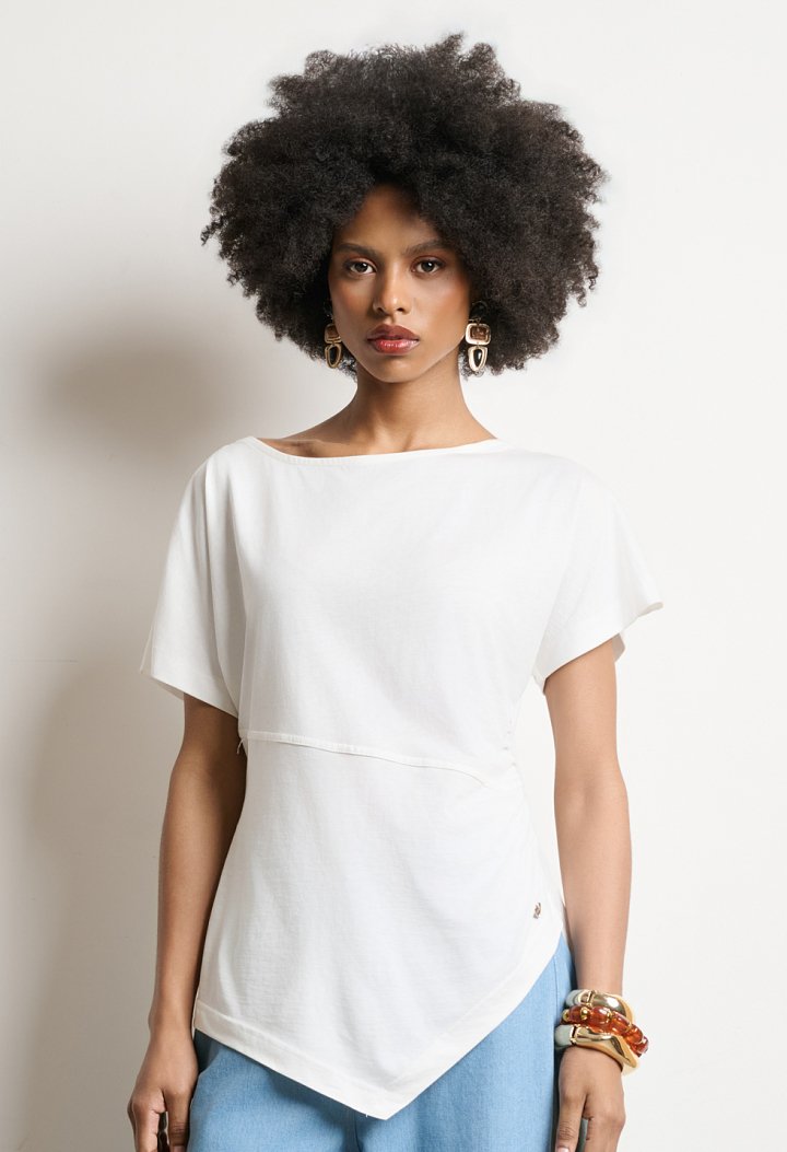 Asymmetric top with short sleeves