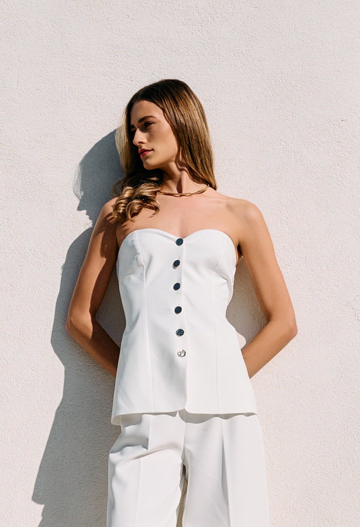 Strapless top with buttons