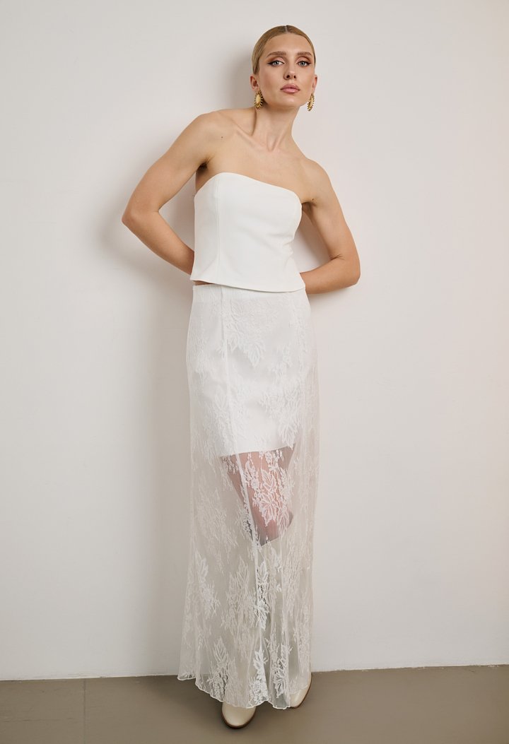 Strapless top