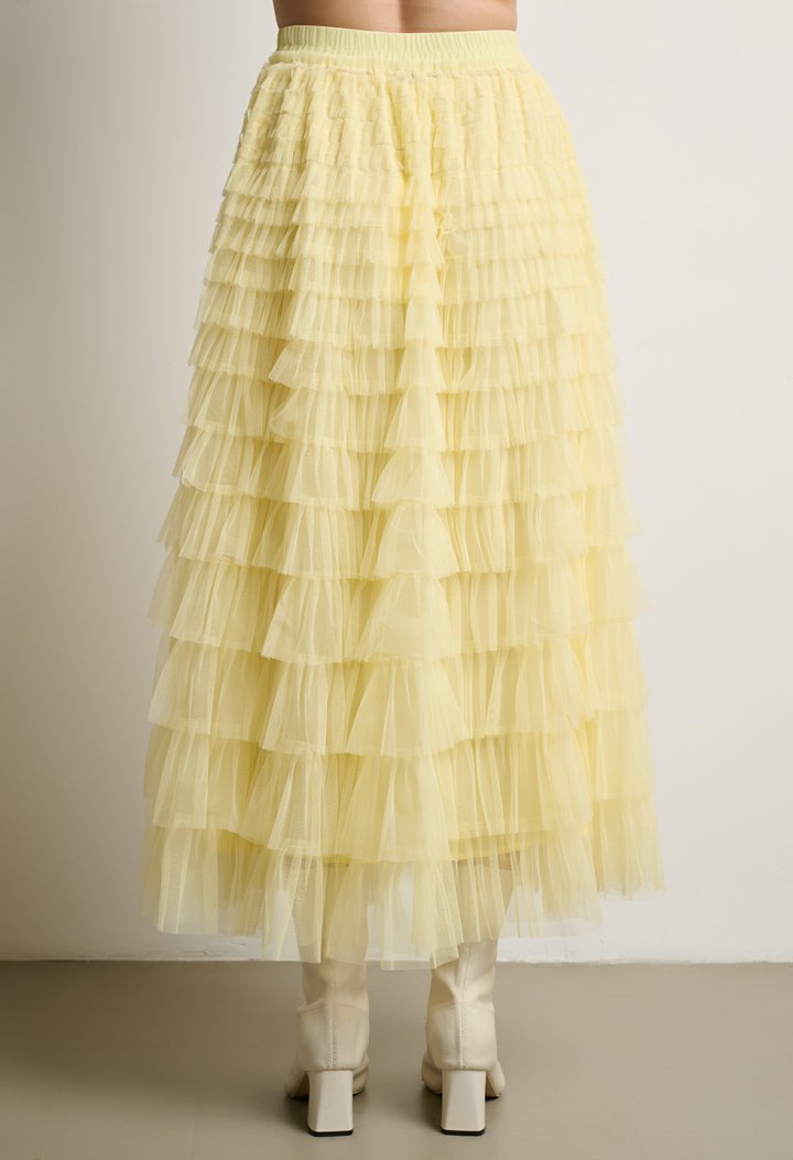Layered tulle skirt with ruffles