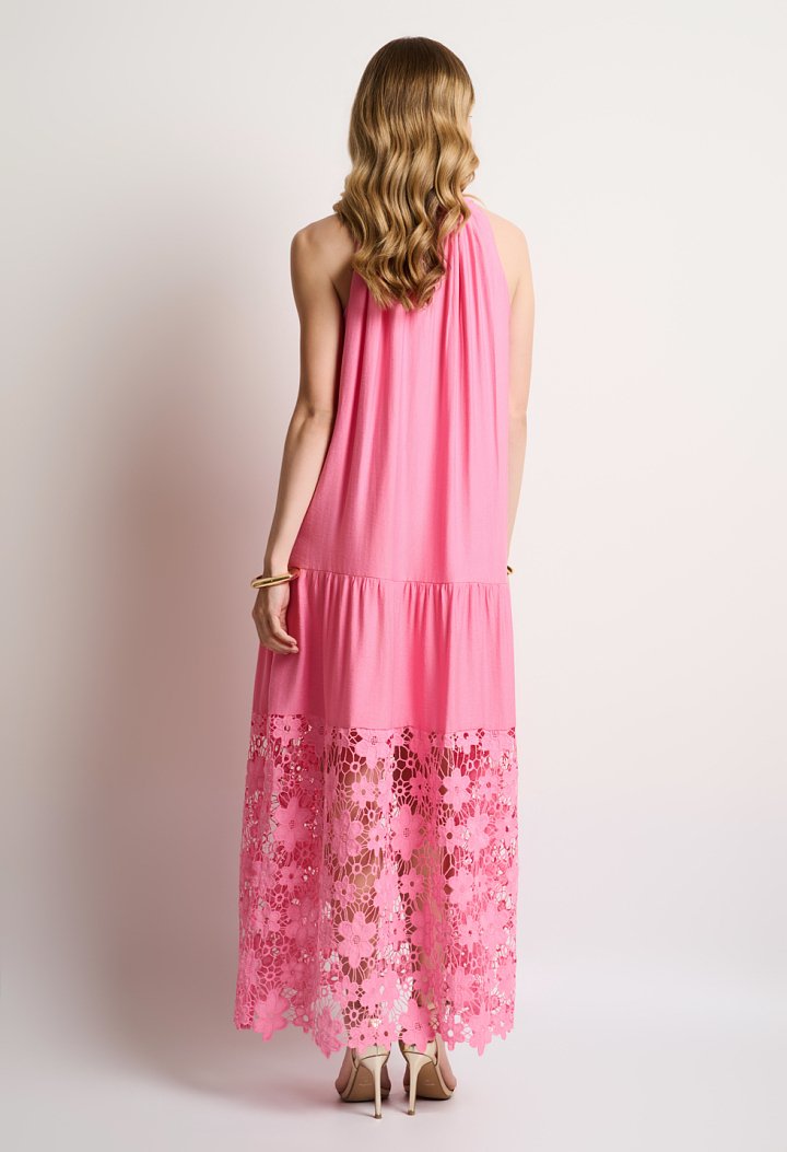 Maxi φόρεμα halter με δαντελένιο τελείωμα