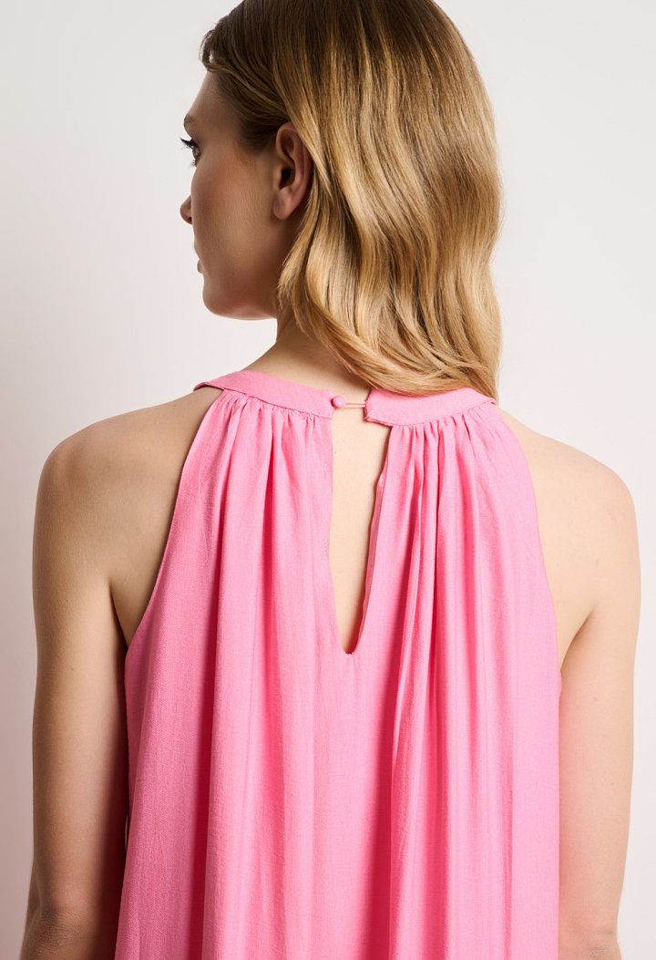 Maxi φόρεμα halter με δαντελένιο τελείωμα