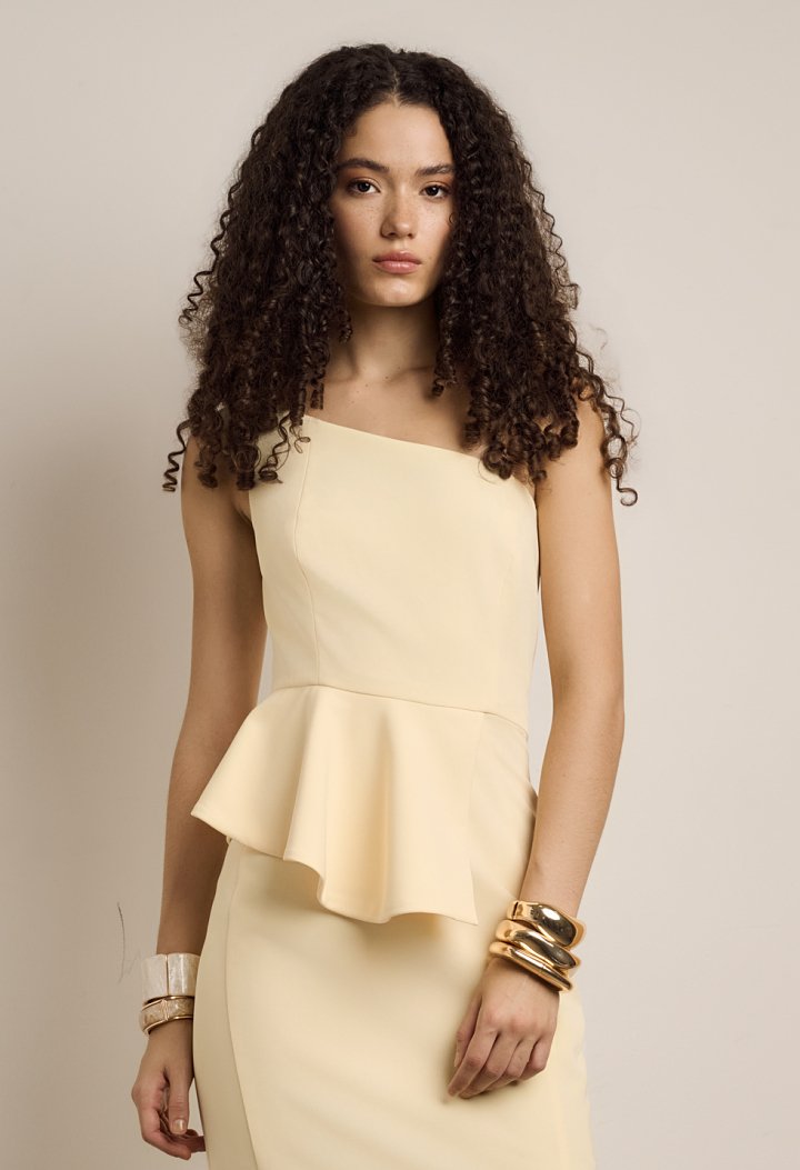 One-shoulder midi dress with peplum