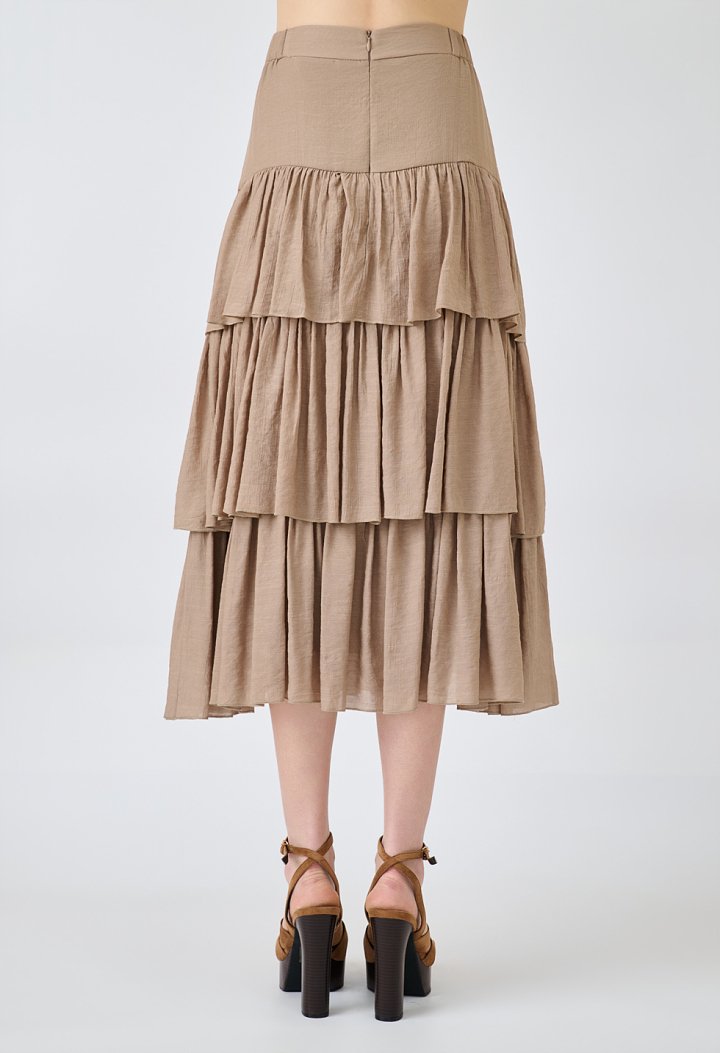 Midi skirt with ruffles