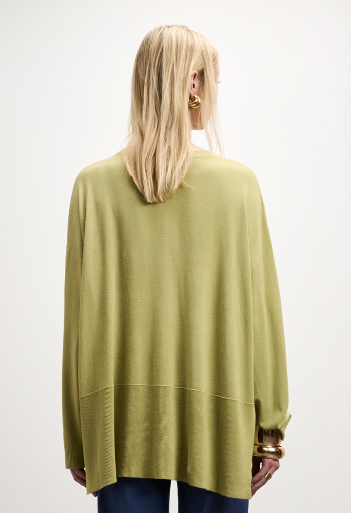 Μακριά πλεκτή μπλούζα oversized