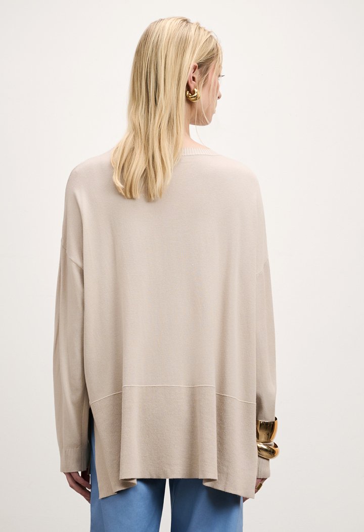 Μακριά πλεκτή μπλούζα oversized