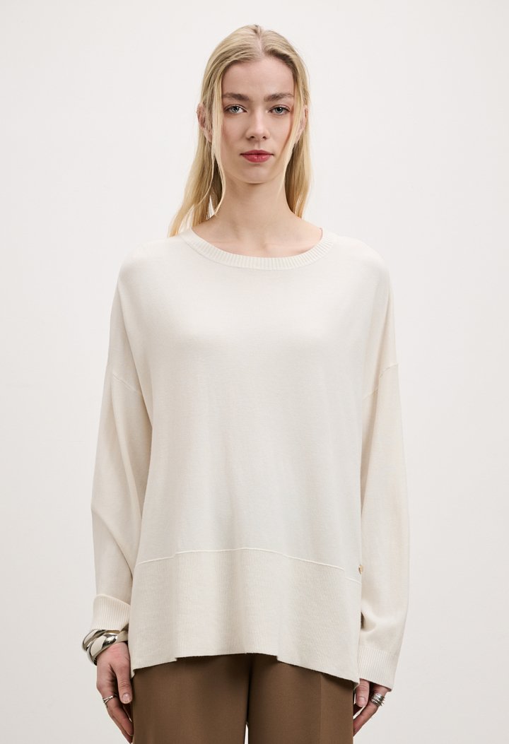 Μακριά πλεκτή μπλούζα oversized