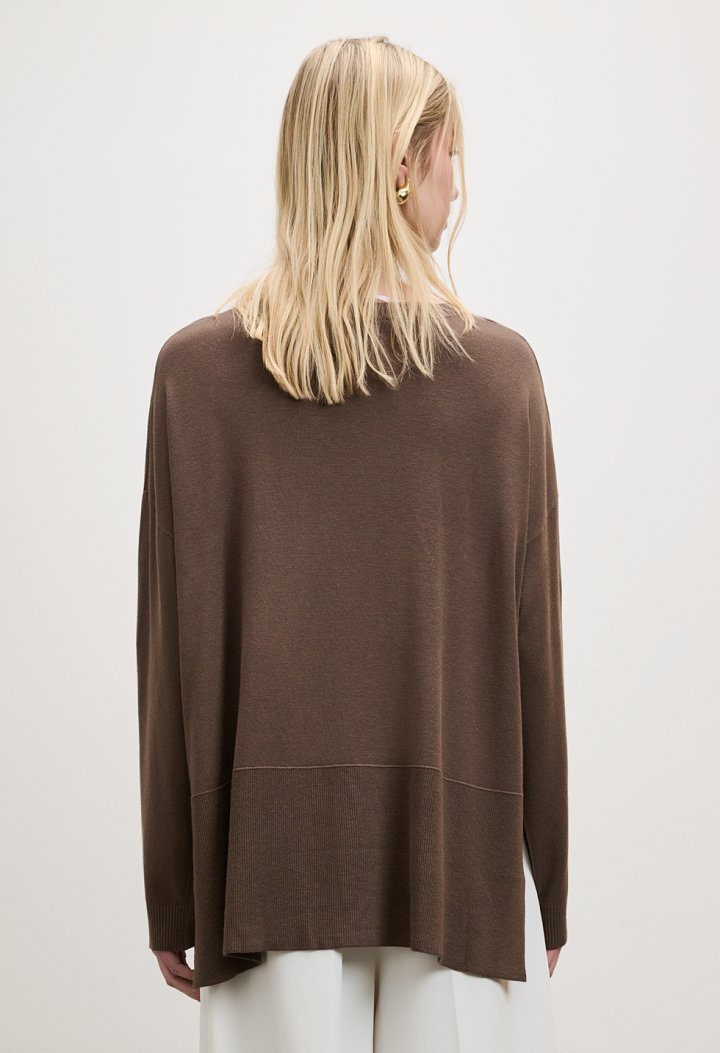 Μακριά πλεκτή μπλούζα oversized