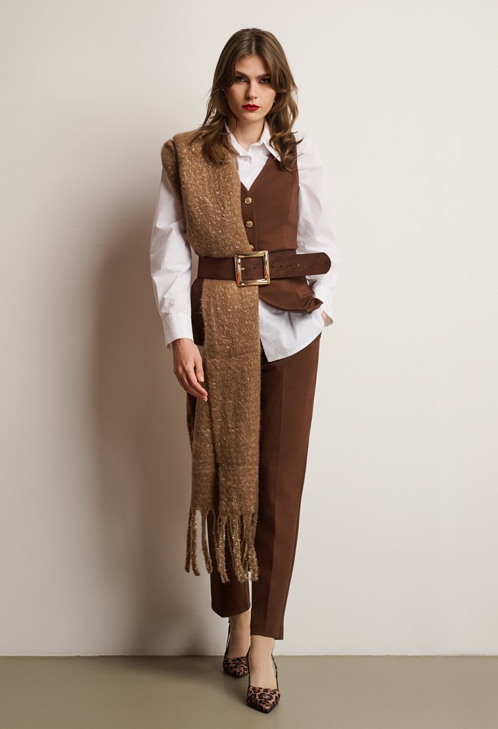 Scarf with lurex details