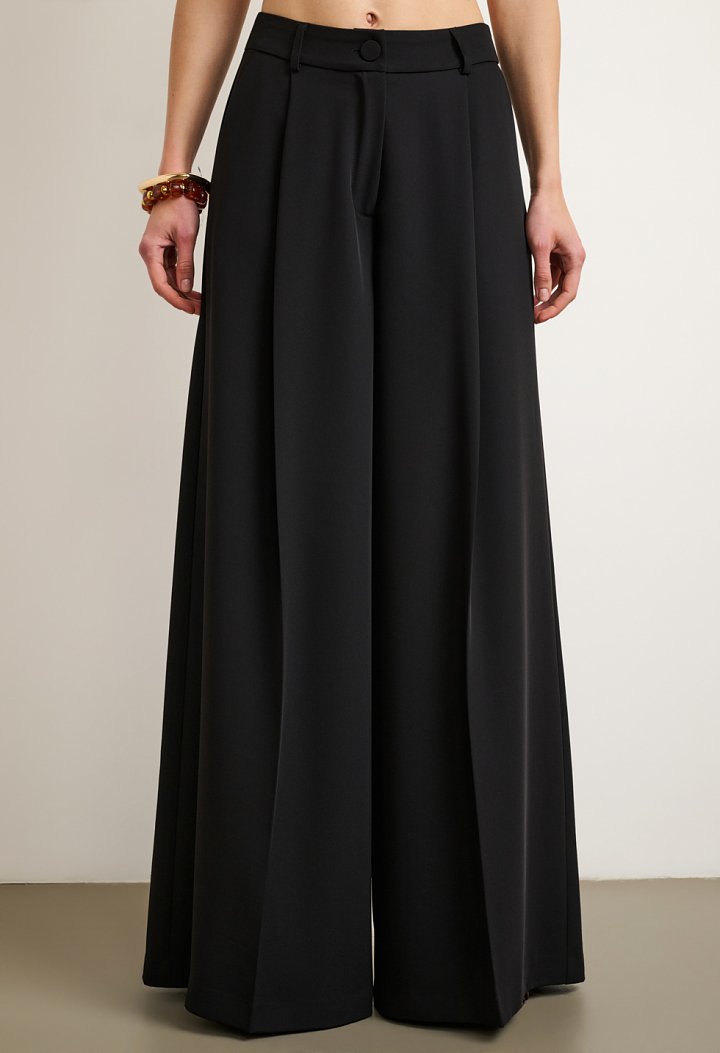 High-waisted wide-leg trousers