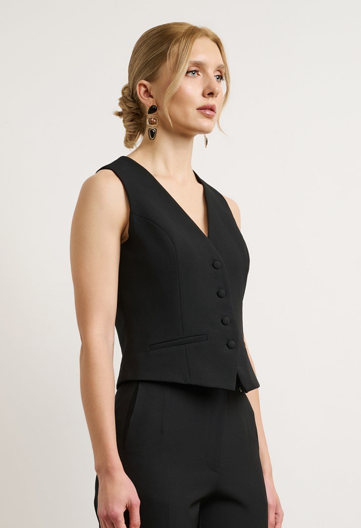 Classic-cut vest