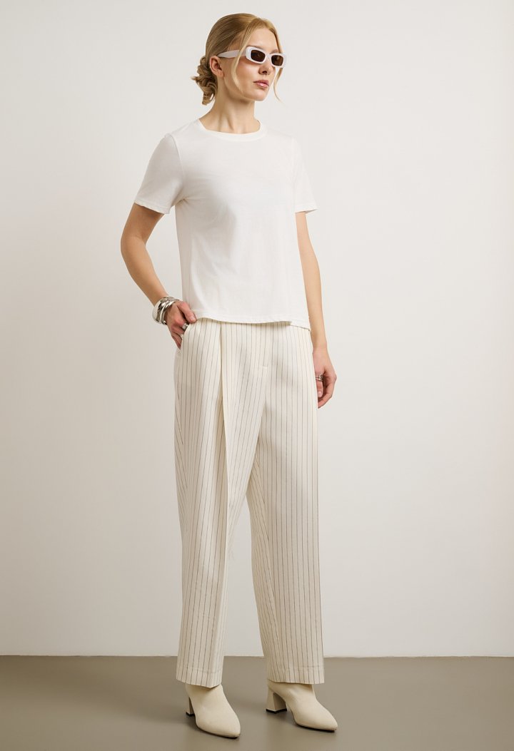 Short-sleeve T-shirt with round neckline