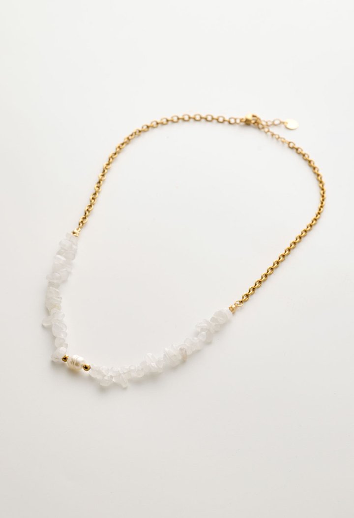 Gold-plated necklace with beads and pearl